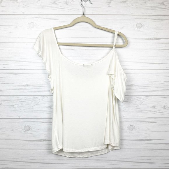 Ambiance Ruffled Top Large - Picture 2 of 6